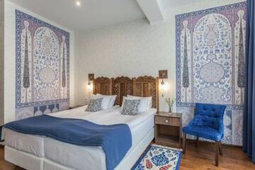 Улучшенный номер в Гостинице Шёлковый путь